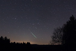 meteor feuerkugel 20220228 vs