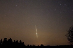 meteor-feuerkugel-2014-fk013-vs