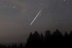 meteor-feuerkugel-2014-fk027-vs