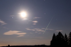 meteor-feuerkugel-2015-fk018-vs