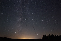 meteor-feuerkugel-2015-fk027-vs