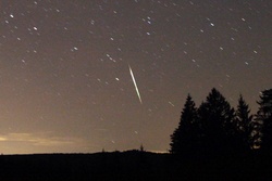 meteor-feuerkugel-2015-fk052-vs