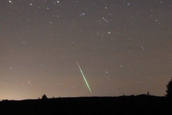 meteor-feuerkugel-2015-fk054-vs