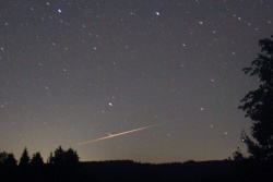 meteor-feuerkugel-2018-fk38-vs
