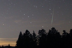 meteor-feuerkugel-2018-fk42-vs