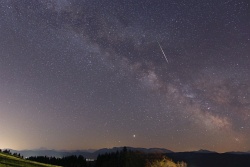 lyriden meteor 20200422 a vs