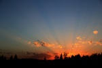 crepuscular rays 20260908 vsh