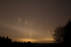 irdische Lichtsaeule-011-vs