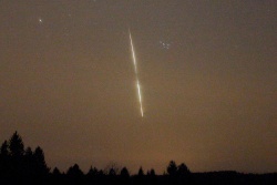 meteor-feuerkugel-2014-fk014-vs