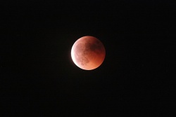 2012mondfinsternis13vs