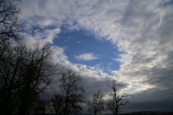hole-punch-cloud-015-vs