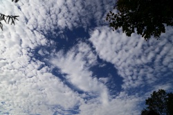 hole punch cloud 20191014 vs
